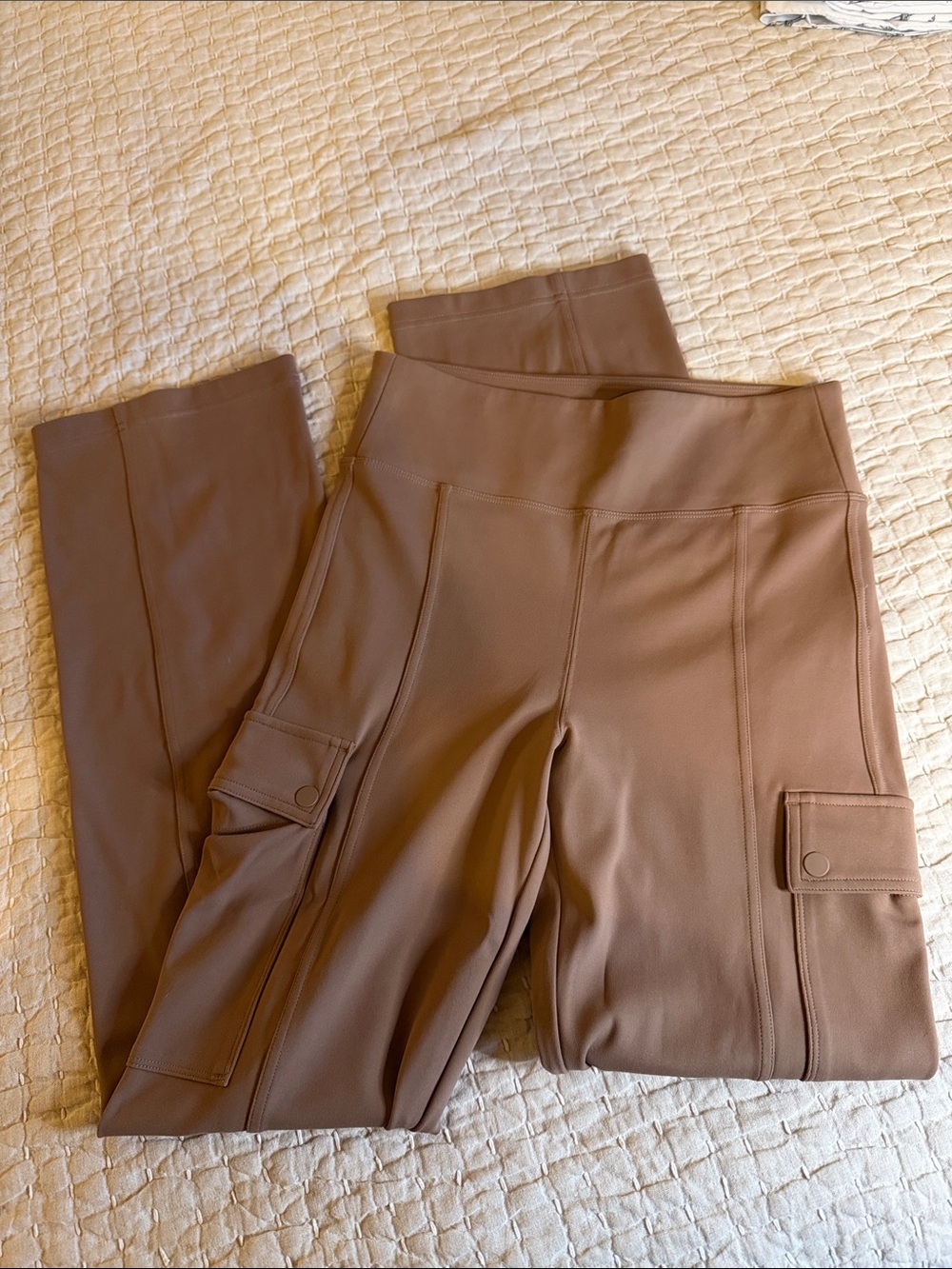 Athleta Delancey Straight Cargo Pant - Size Small - Taupe